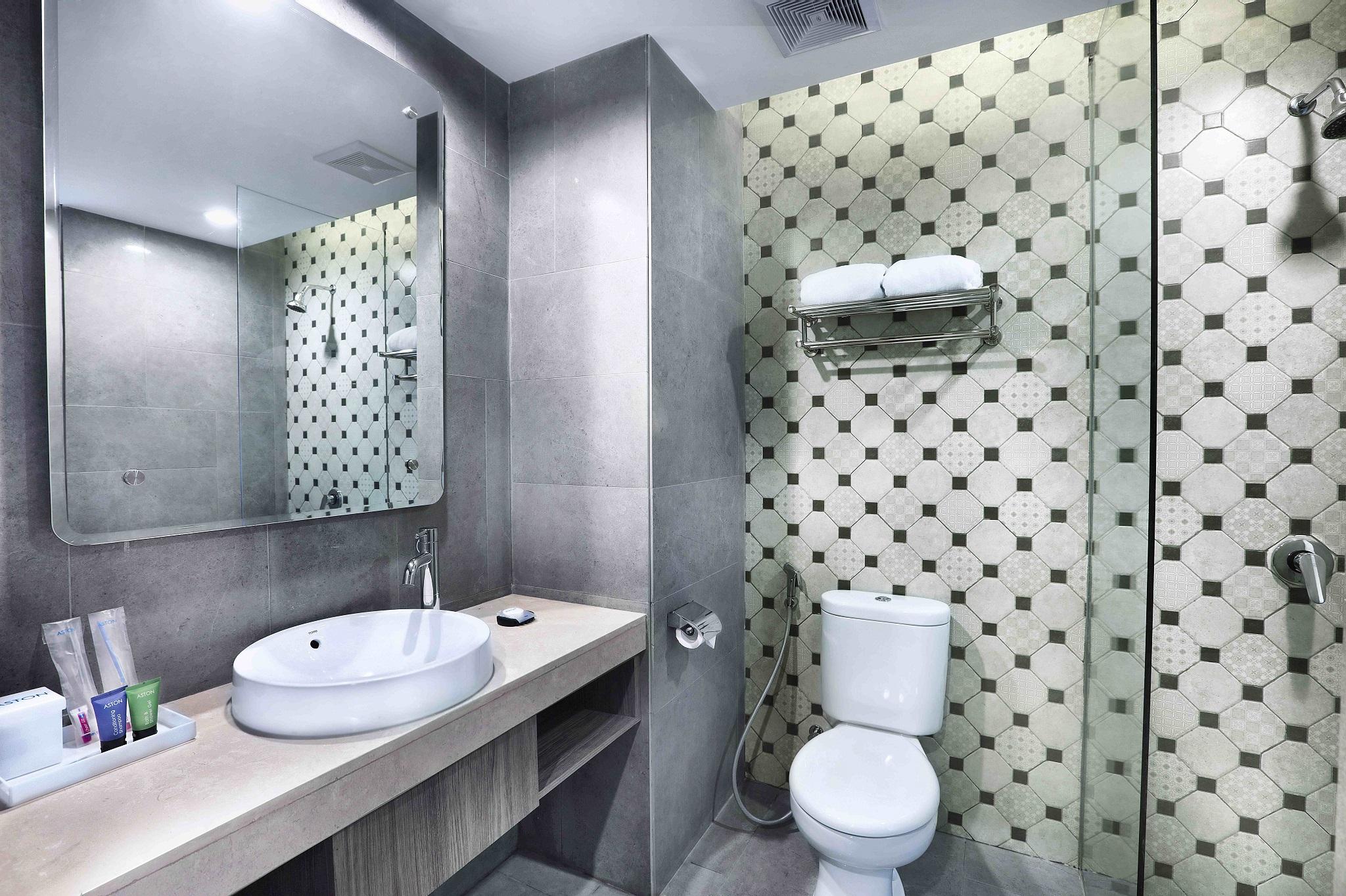 Aston Pandanaran Hotel 4*