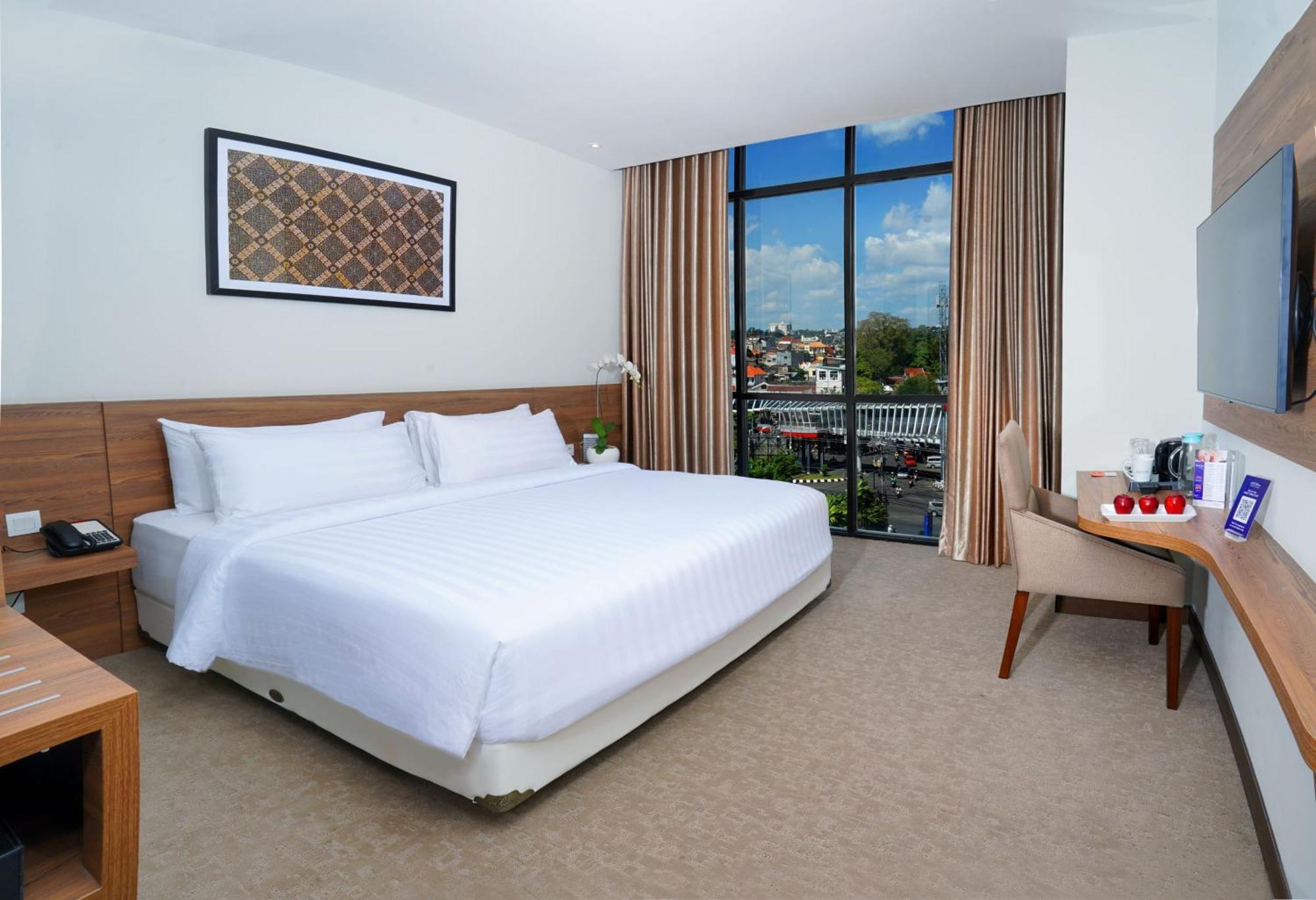 Aston Pandanaran 4* Semarang